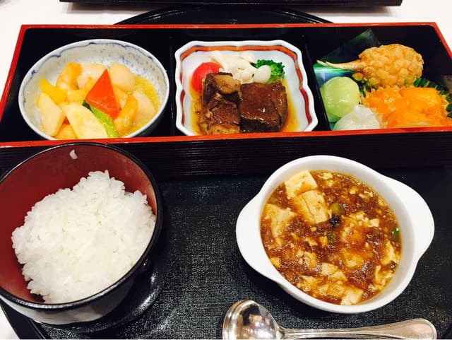 ダイニング&バー ジョバンニ - サブ画像3