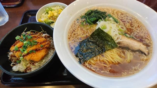 中国麺飯店 ワンフー 入善店 - サブ画像1