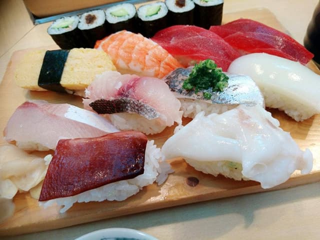 金太楼鮨 松戸東口店 - サブ画像2