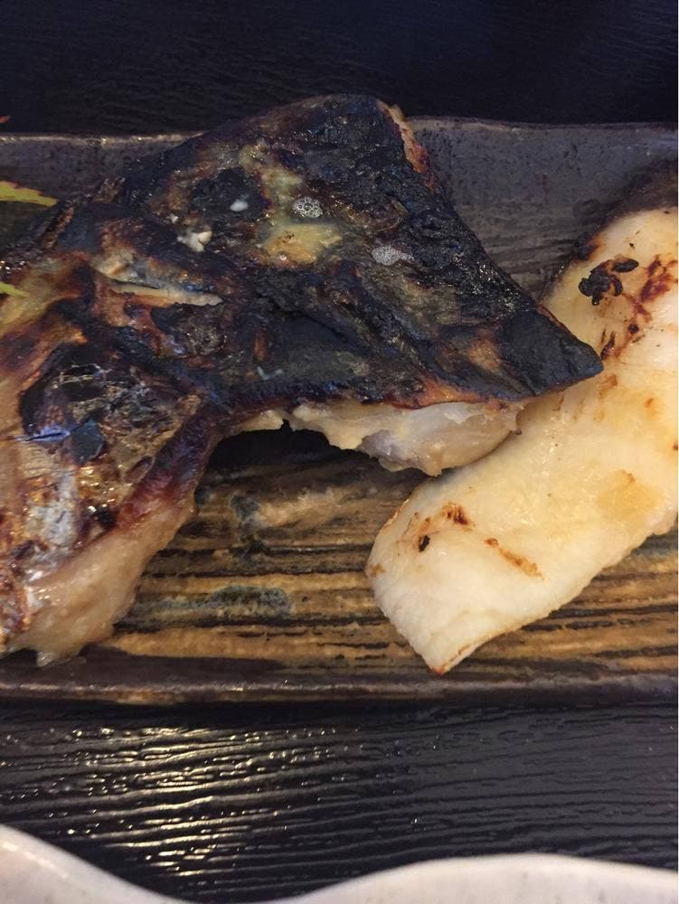 笑びす