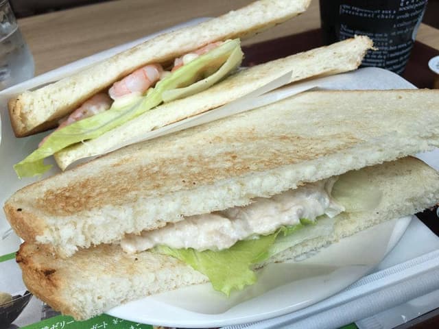 カフェ・ド・クリエ プラス 新宿ガーデンタワー店 - サブ画像3