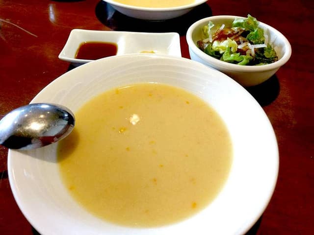 ステーキとハンバーグのお店 ぱぴー - サブ画像2