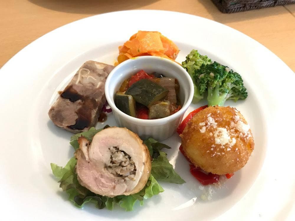 イタリア料理 アルディラ