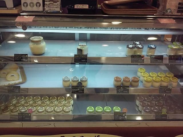 まほろば大仏プリン本舗 JR奈良駅もも太朗店 - サブ画像2