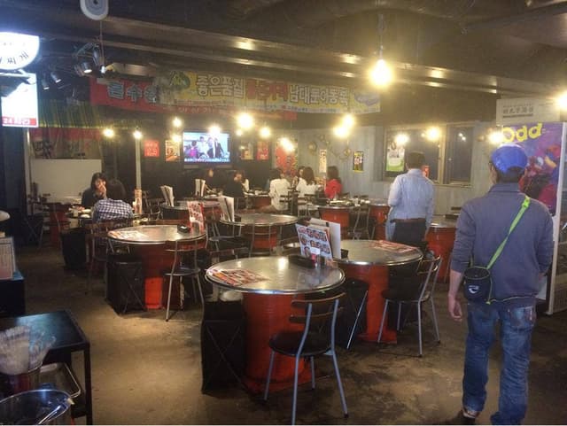 韓豚屋 浜松町店 - サブ画像3