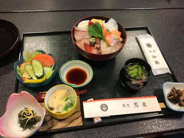 割烹 志麻 - サブ画像3