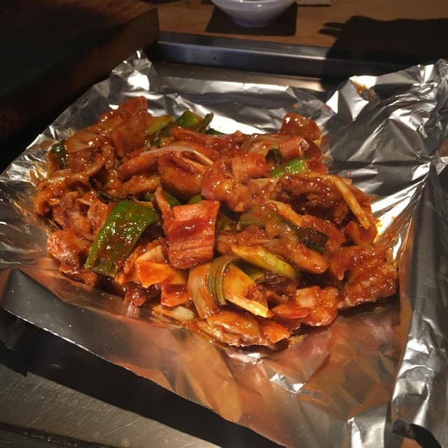 赤ちょうちん焼肉ホルモン店 - サブ画像1