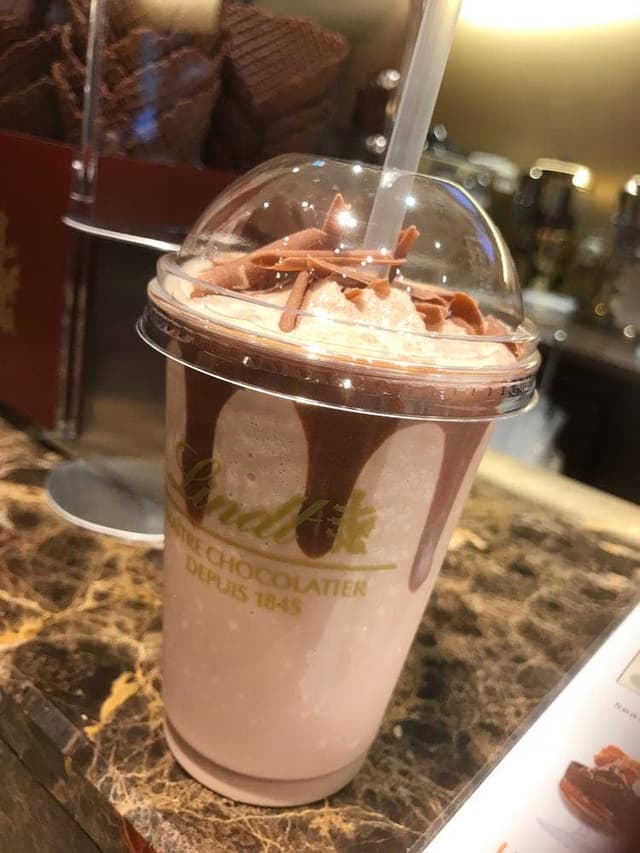 リンツ ショコラ カフェ 三井アウトレットパーク北陸小矢部店 - サブ画像2