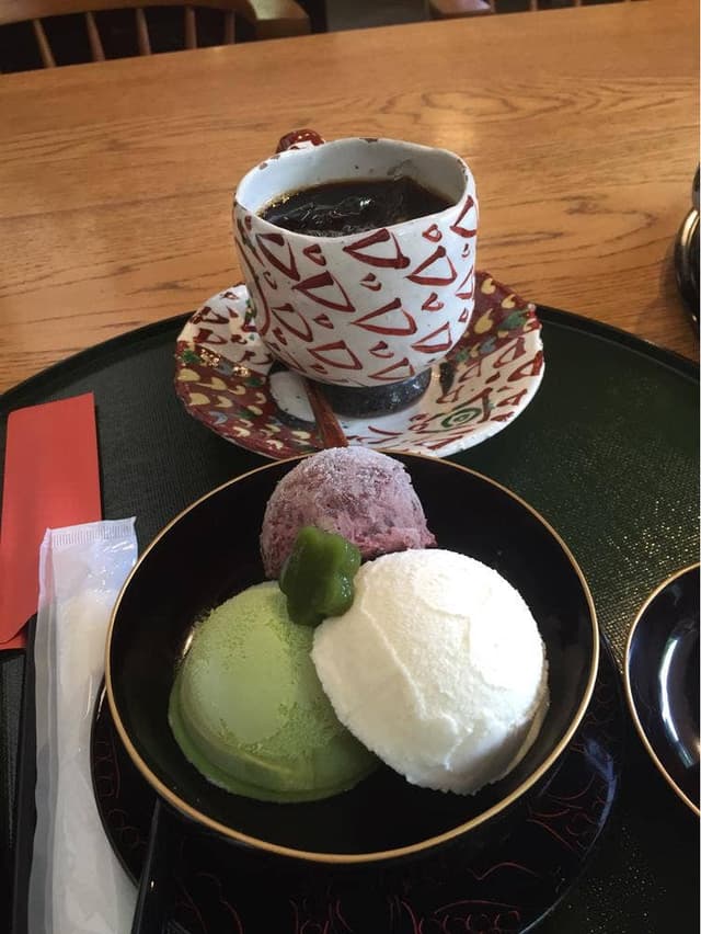 大雄山 茶屋 天んぐ 仁王門本店 - サブ画像2