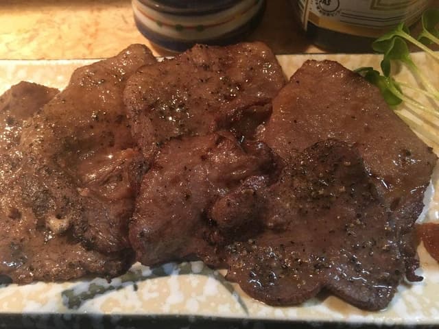 肉料理とお酒のお店 信之助 - サブ画像1