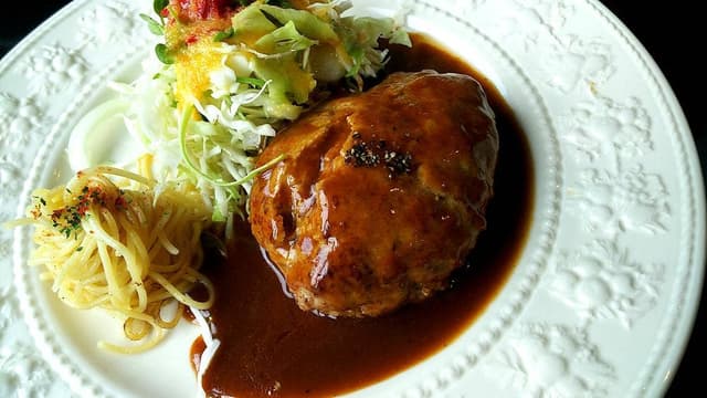 ビストロ・カフェ 赤門 - サブ画像3