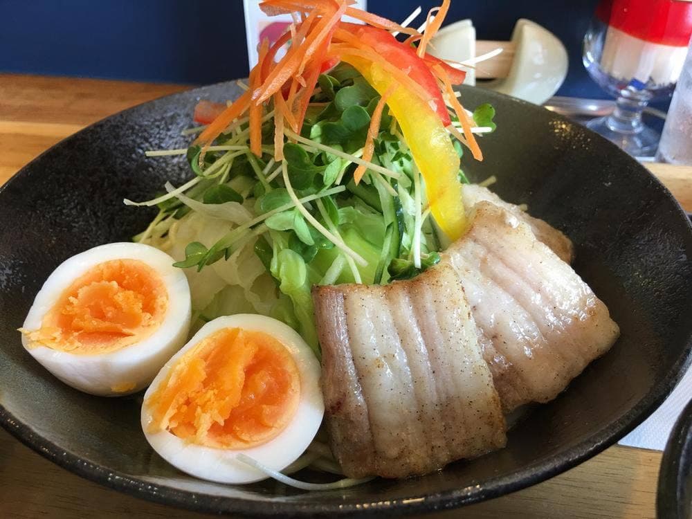 ブックカフェキッチン 大和楽