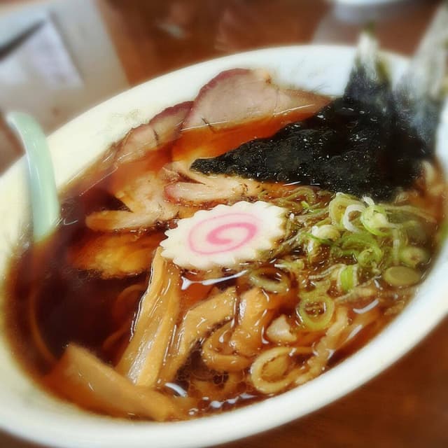 自家製手打ち白河ラーメン 麺家 - サブ画像1