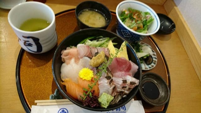 ダイヤ寿司 - サブ画像1