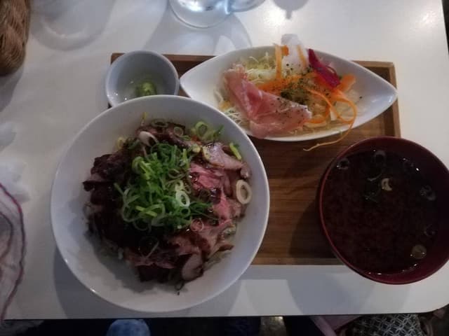 ワイン革命 八百屋・魚屋 - サブ画像1