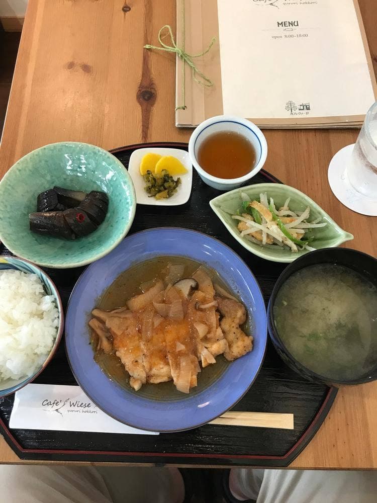 カフェヴィーゼ