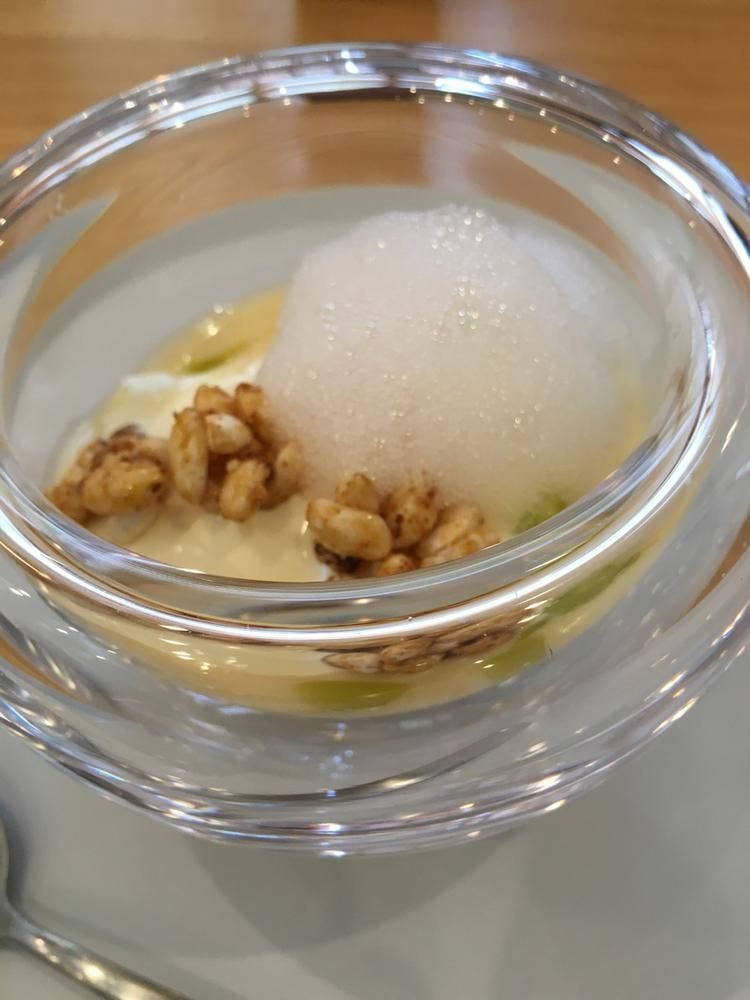 マナックターブル