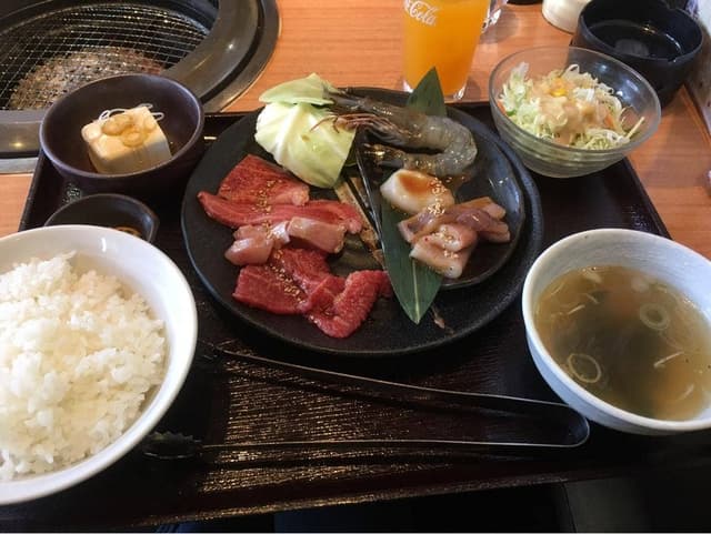 本格焼肉 寅亭 長田店 - サブ画像3