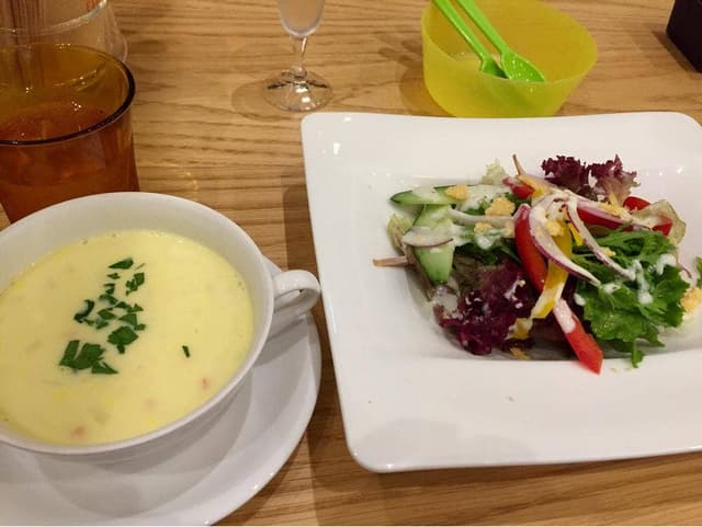 ESCARGOT RESTAURANT みはらしの丘店 - サブ画像3