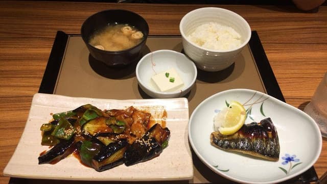やよい軒 青葉台店 - サブ画像2