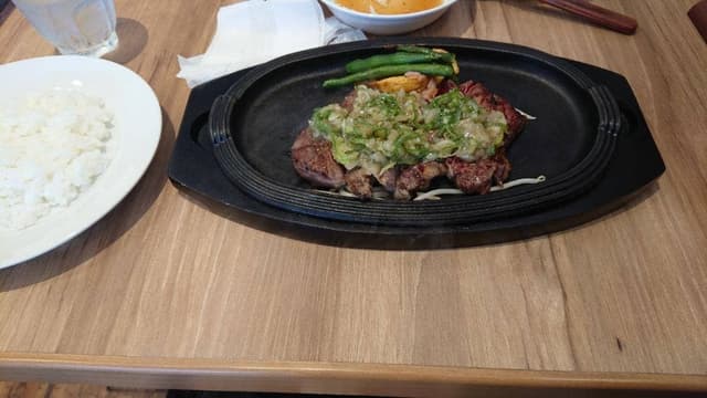 デンバープレミアム イーアス高尾店 - サブ画像3