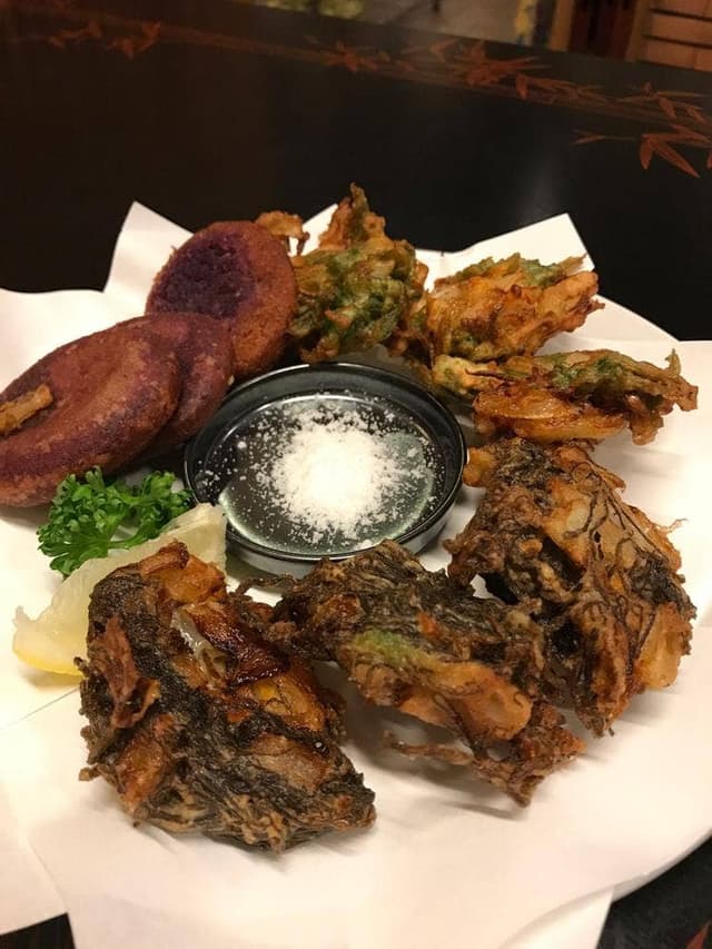 沖縄家庭料理の店 琉球 - サブ画像3