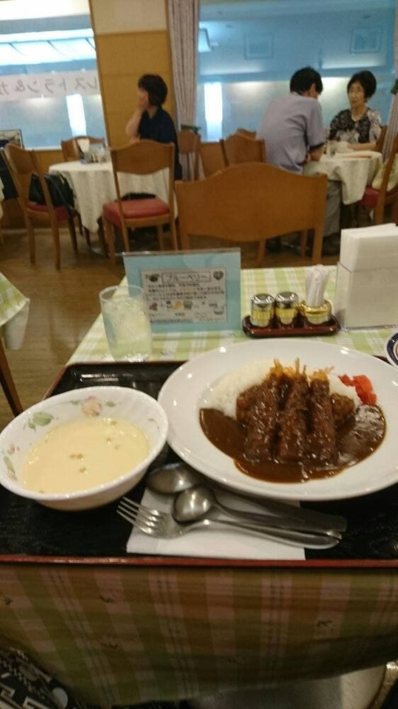 レストラン&カフェ ポールライト 市立札幌病院店