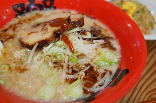拉麺屋神楽東松江店 - サブ画像3