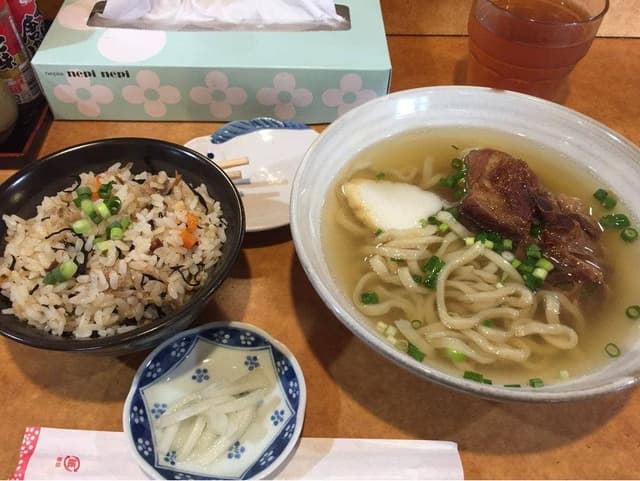 そば家 玉那覇ウシ商店 - サブ画像3