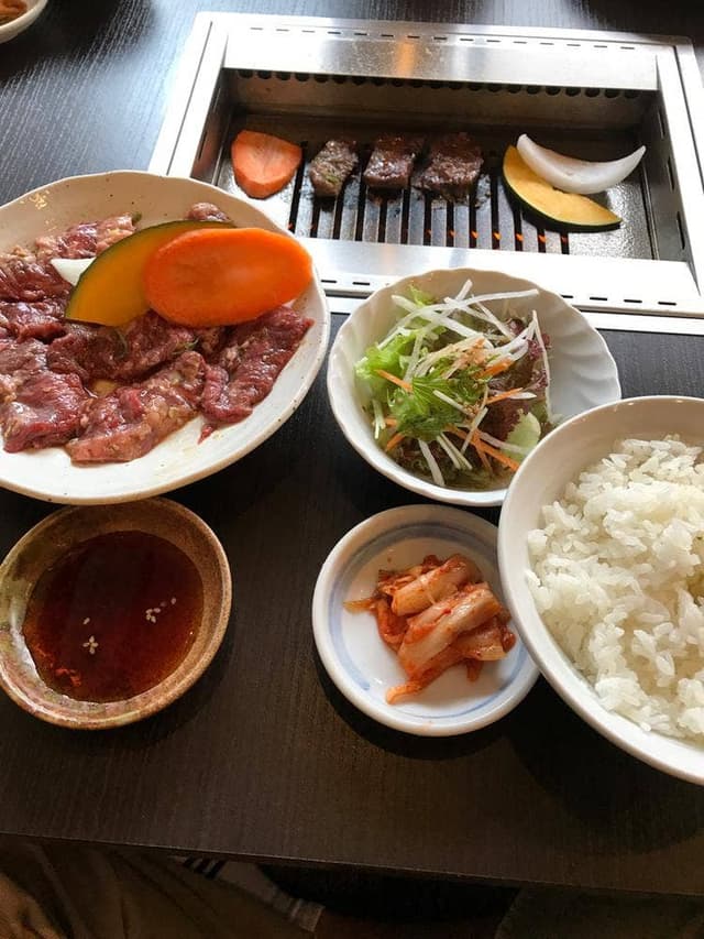 焼肉飯店 こぶた - サブ画像1