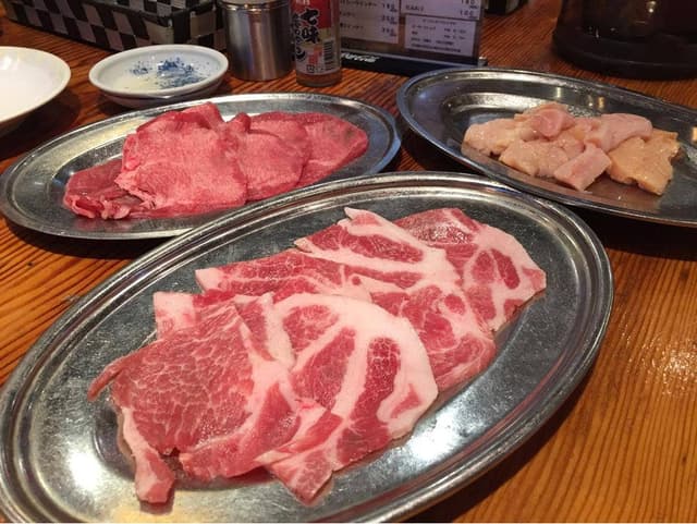 肉のトヤマ - サブ画像3