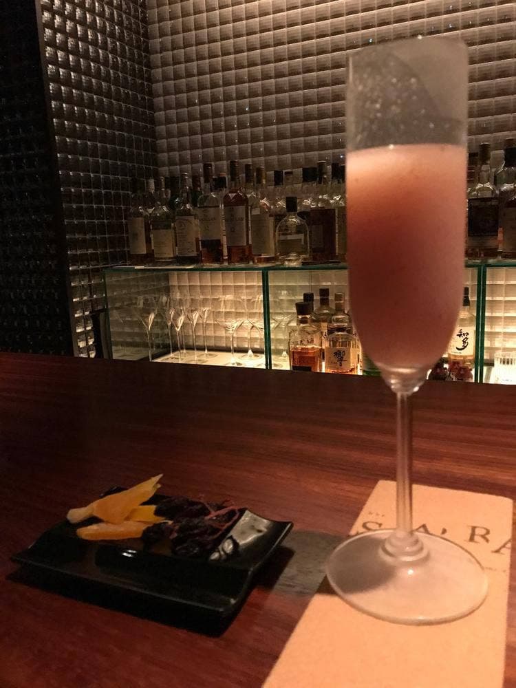 bar SARAVAH