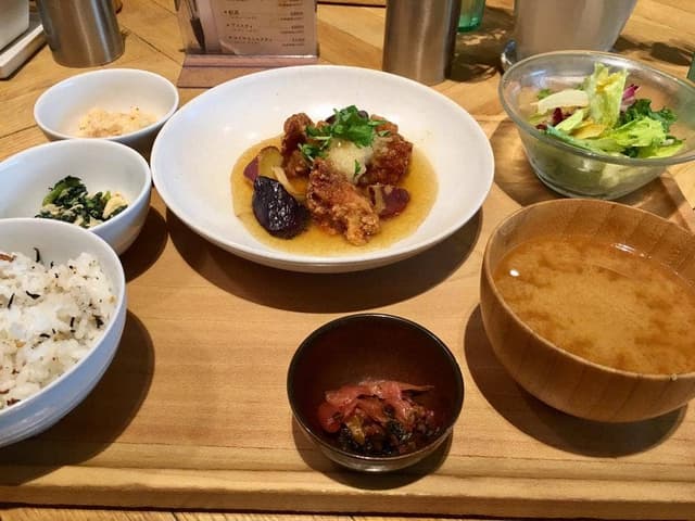 おぼんdeごはん ラゾーナ川崎プラザ店 - サブ画像3