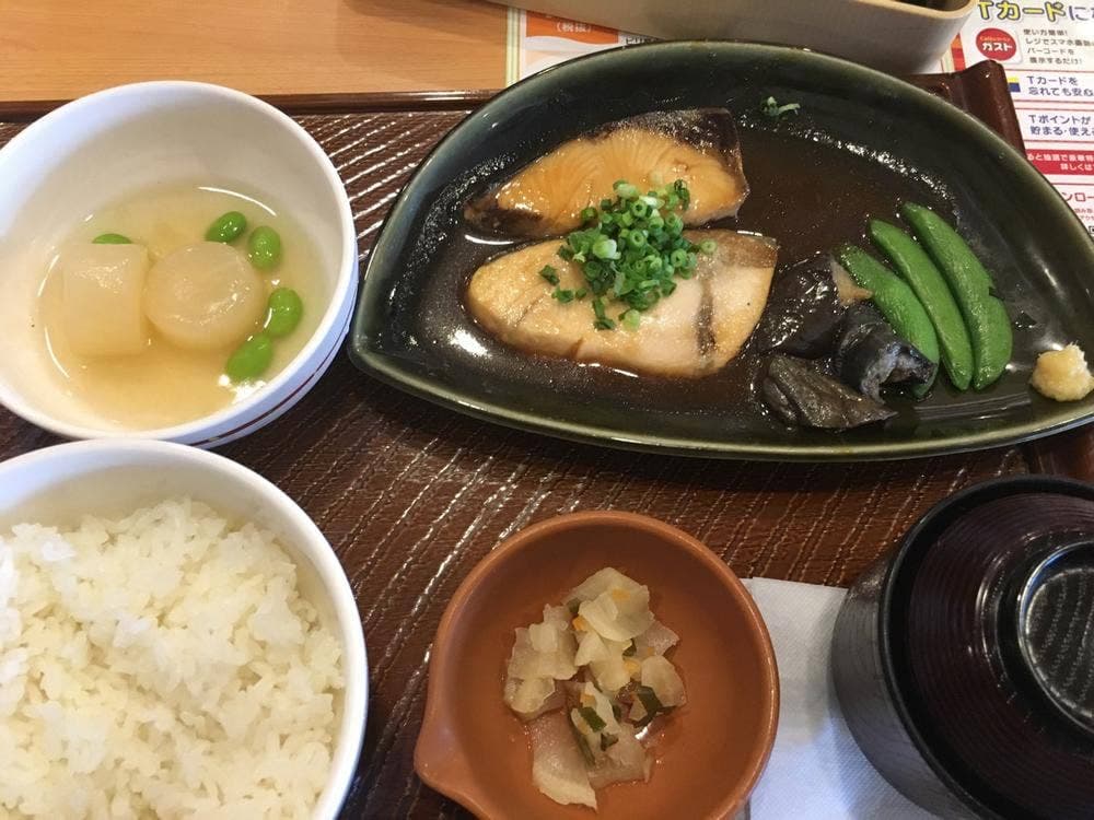 ガスト 芦屋店