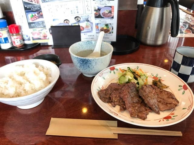 牛たん焼 仙台辺見 朝霞台店 - サブ画像1