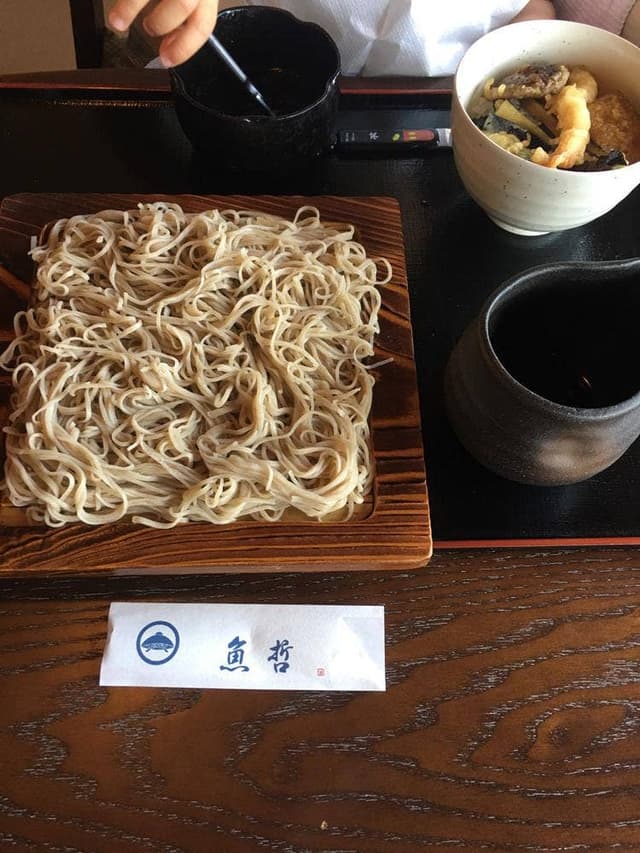 日本料理と蕎麦 魚哲 - サブ画像1