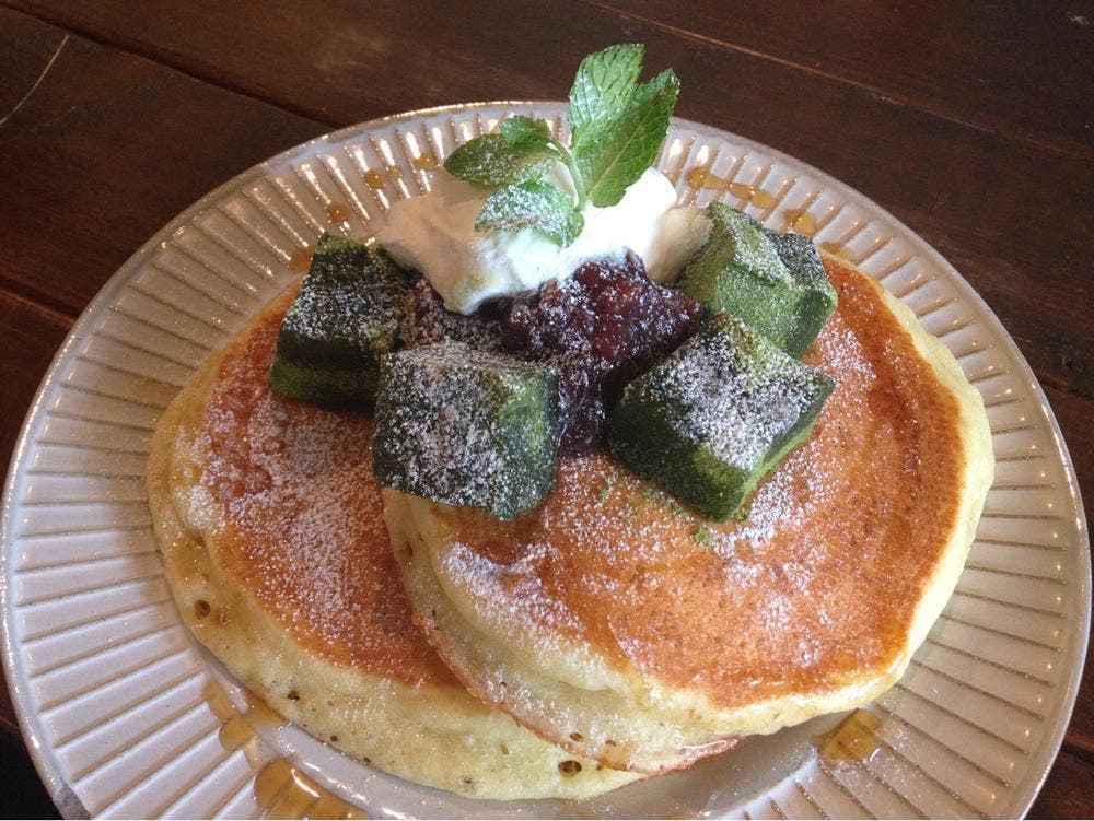 カフェ クグル
