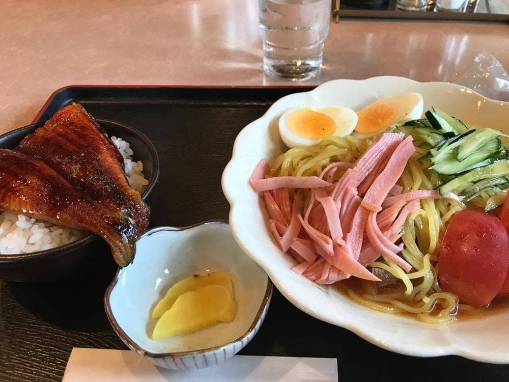 カフェレストラン ロワール