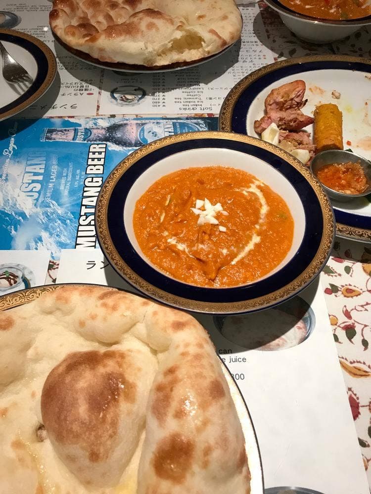 インディ モモ