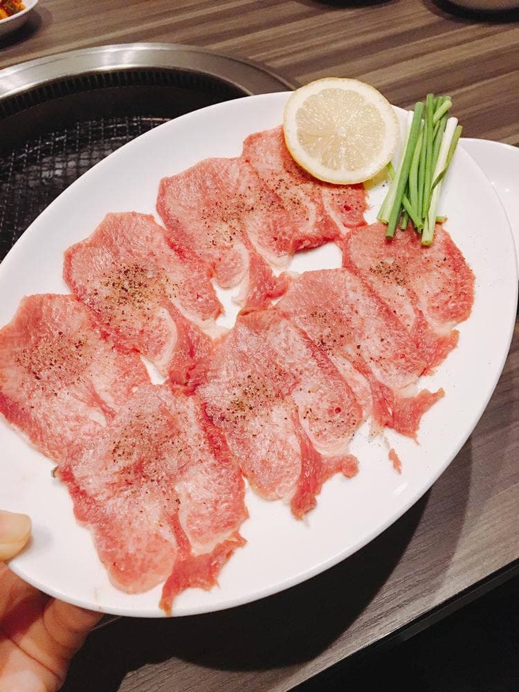 炭火焼 焼肉 とさ屋
