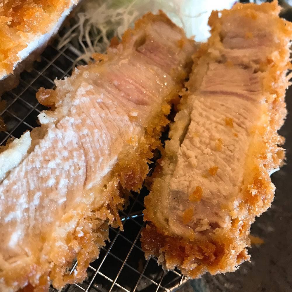 とんかつ金の豚 中津店