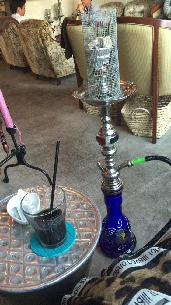 sheesha cafe kemuri