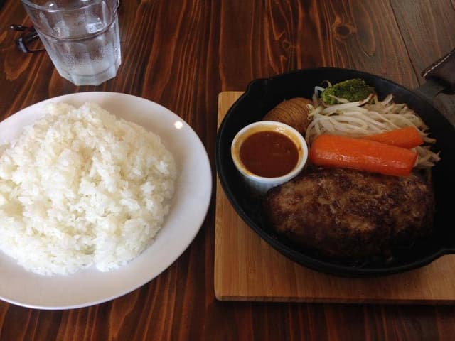 TOMMY'S KITCHEN hamburg&cafe - サブ画像2