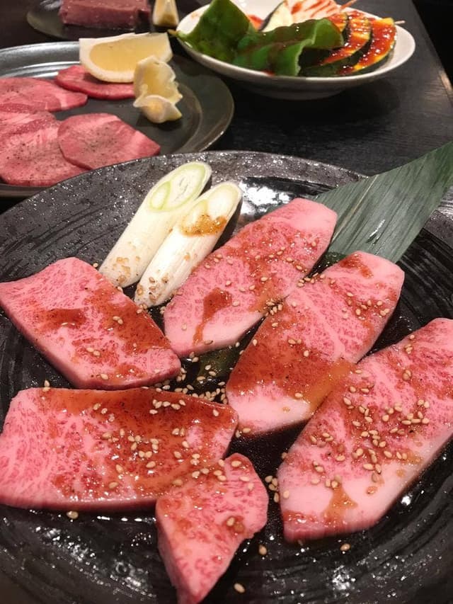 炭火焼肉 壽庵 - サブ画像1
