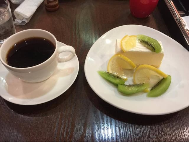 カフェテラス トリコロール 丸広百貨店川越店 - サブ画像1