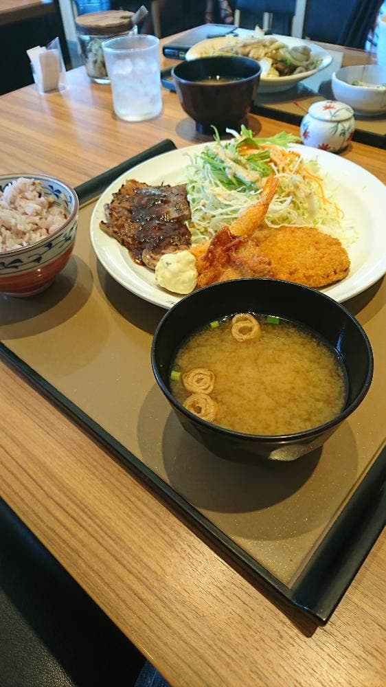 やよい軒 東雁来店 - サブ画像2