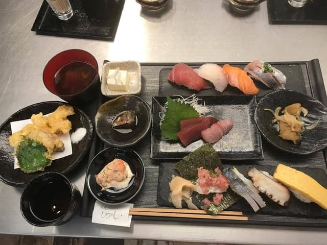 魚屋 しらいし - サブ画像3