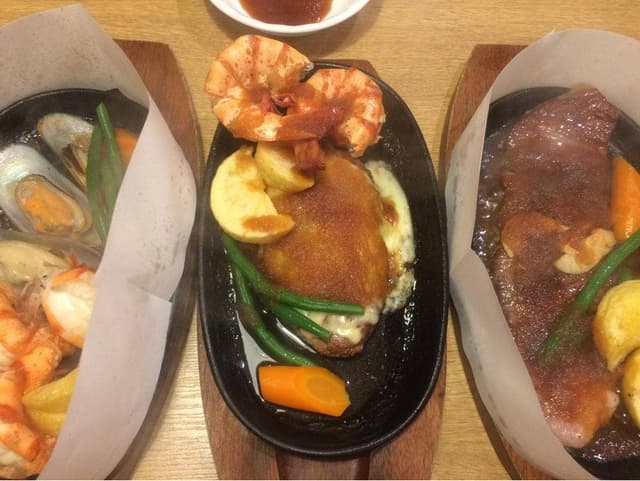 ステーキハウス幌馬車 境店 - サブ画像2