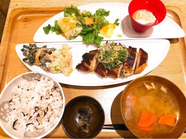 おぼんdeごはん 名古屋ラシック店 - サブ画像2