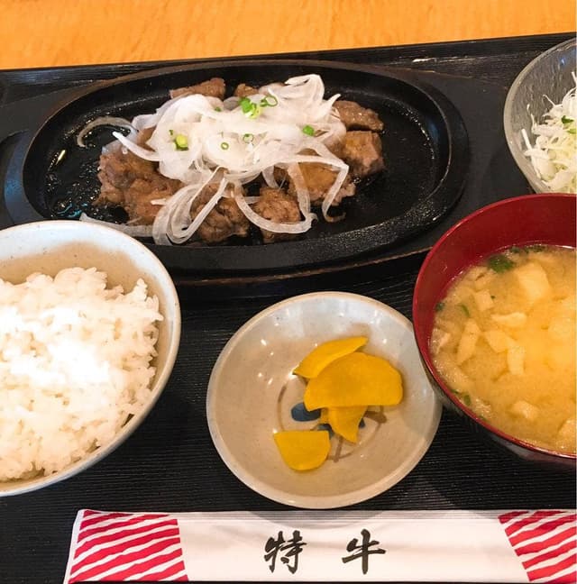 片岡精肉店・焼肉レストラン特牛 - サブ画像3